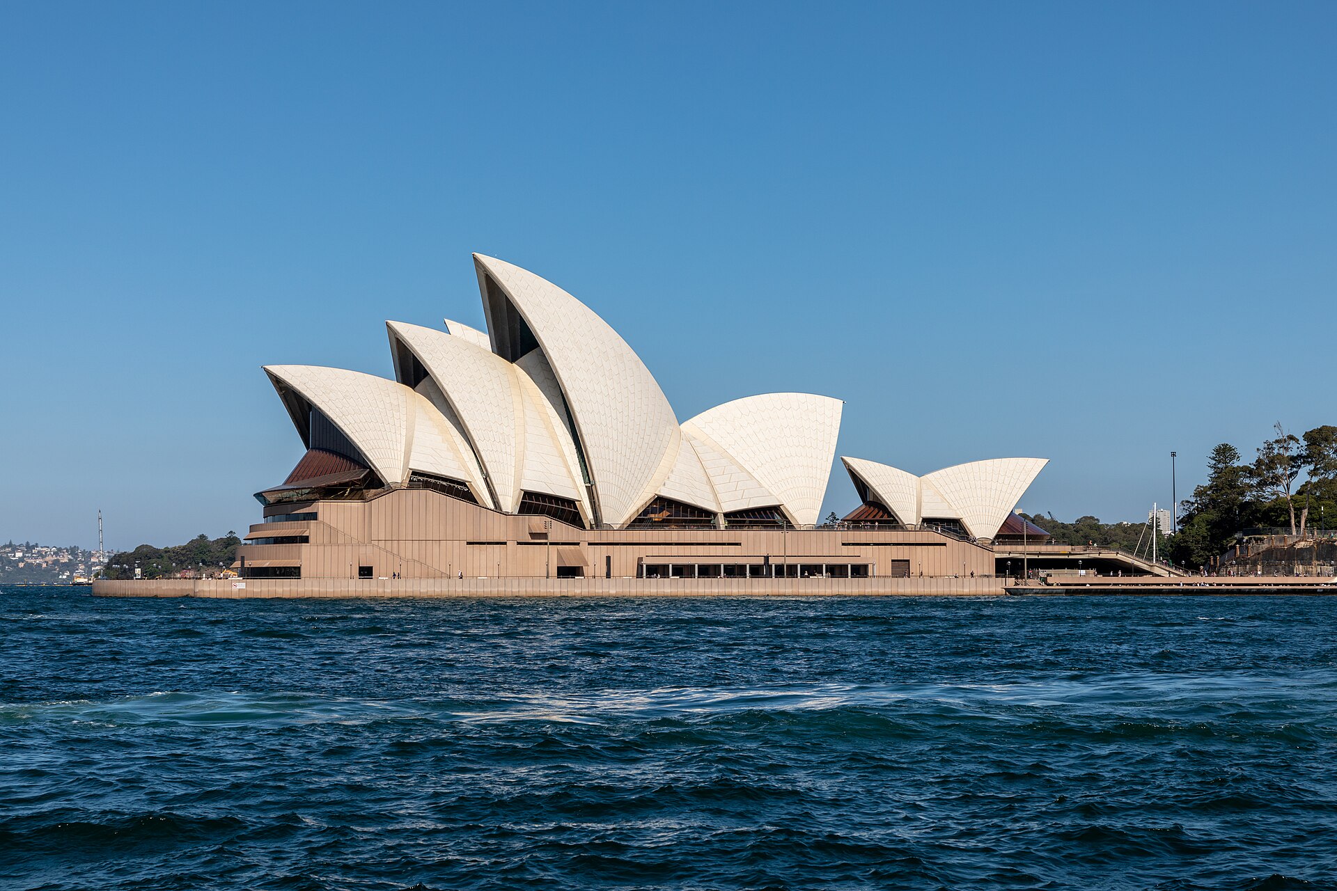 City of Sydney Council Adopts Revised Datacentre Guidelines Affecting Local Power and Water Use